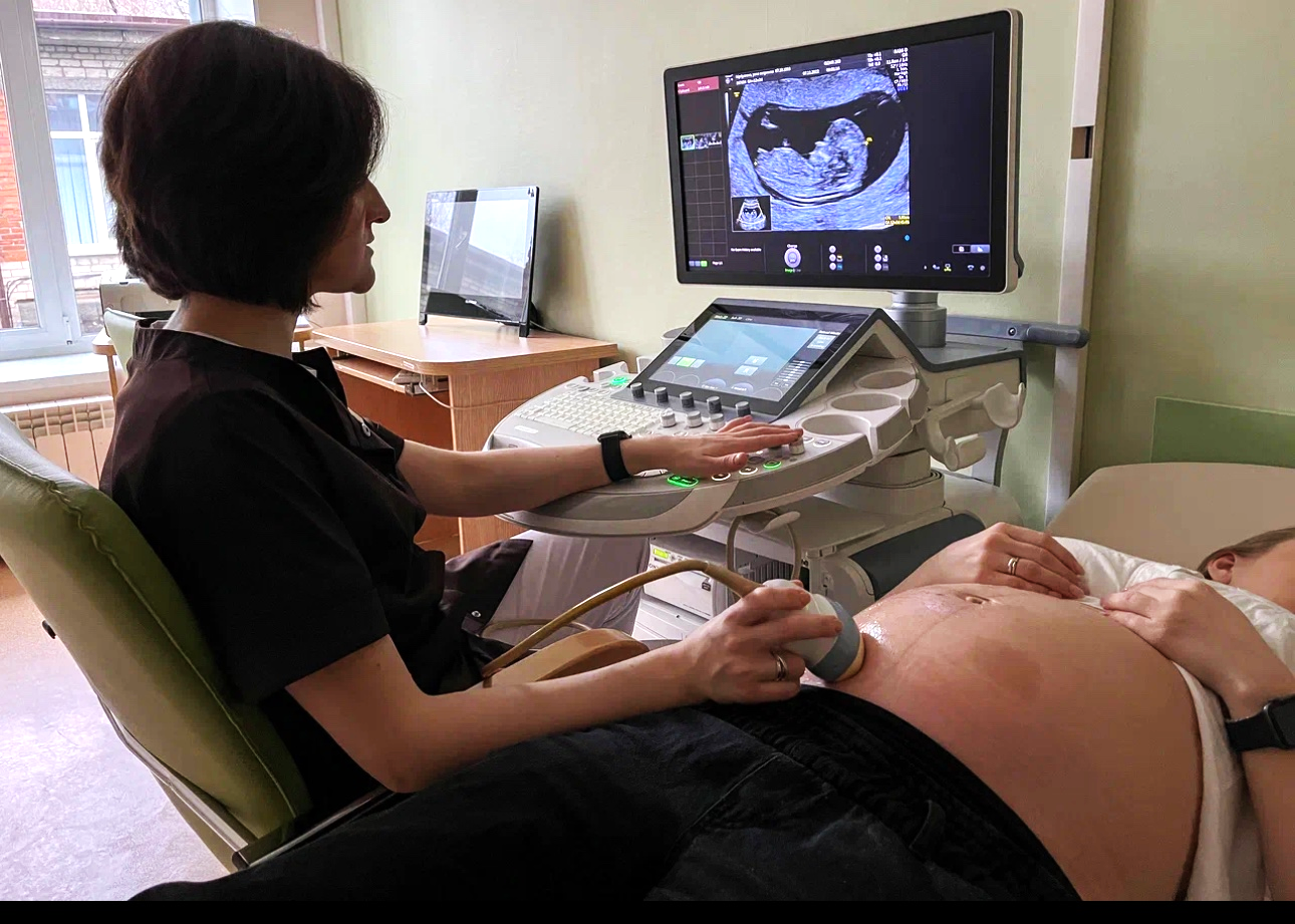 Пренатальный УЗИ-скрининг в третьем триместре помог выявить 345 врождённых пороков развития плода у беременных свердловчанок