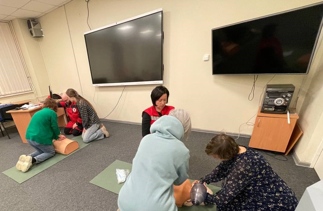 Около 30 сотрудников Верхнепышминской ЦГКБ прошли обучение алгоритму спасения людей в экстренных ситуациях