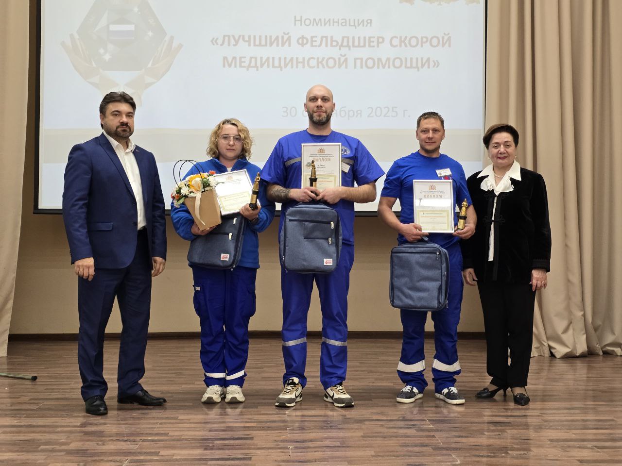 Лучший фельдшер скорой медицинской помощи Среднего Урала работает в Верхней Салде