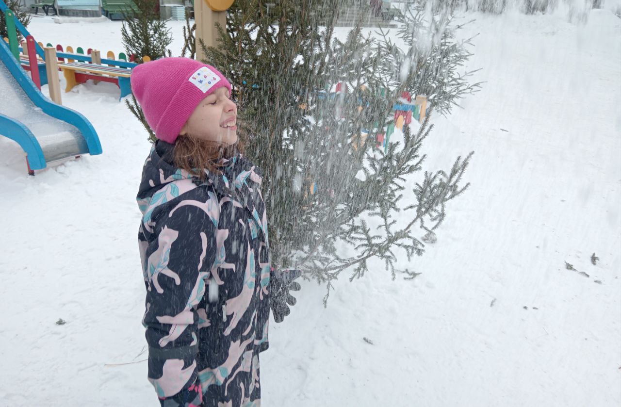 Чтобы сосулька вместо носа была только у снеговика: педиатр напомнил, как предотвратить переохлаждение у детей в дни каникул