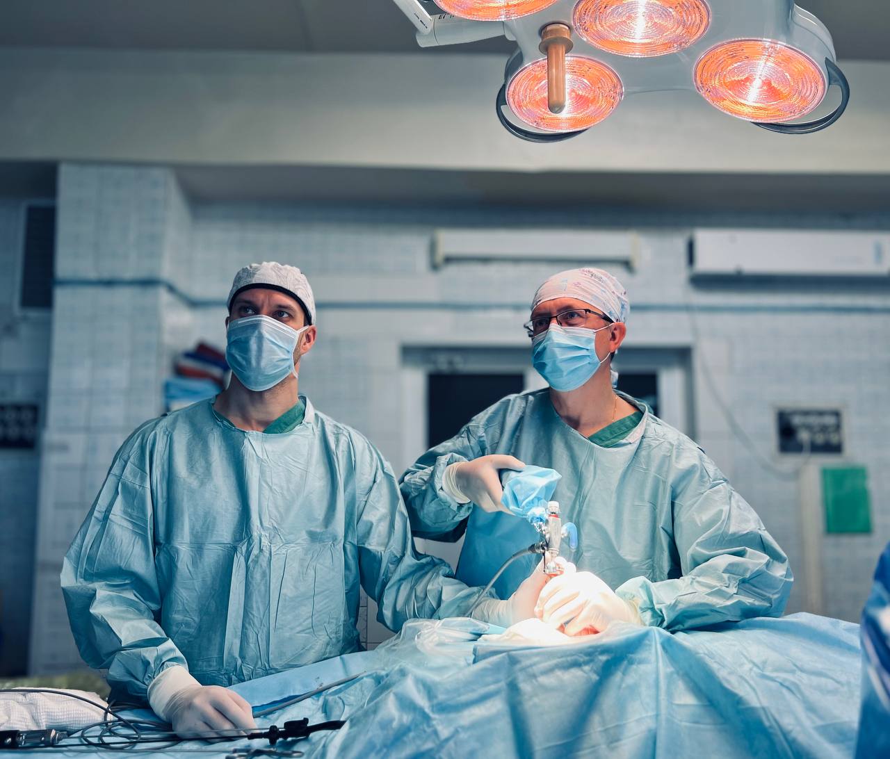 Денис Паслер: мы продолжаем укреплять материально-техническую базу госпиталя для ветеранов войн