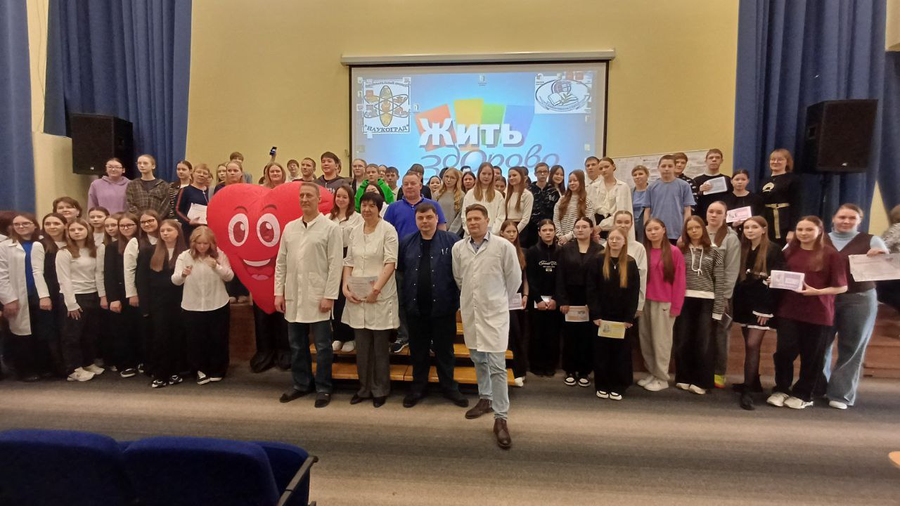 Специалисты Байкаловской ЦРБ открыли двери в мир медицины для юных исследователей