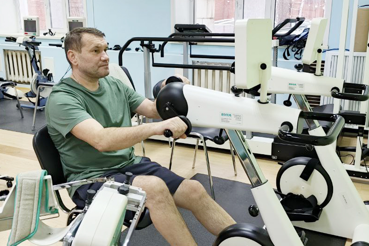 Санаторно-курортное лечение и медицинскую реабилитацию в Свердловской области в 2025 году получили 1096 участников СВО