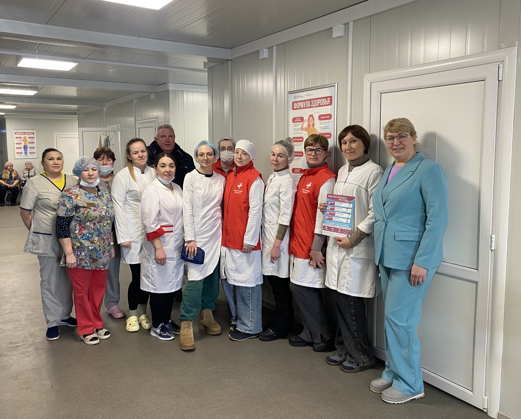 Первые в 2026 году выезды свердловских медиков в рамках проекта «Добро в село» помогли проверить здоровье 170 сельчан