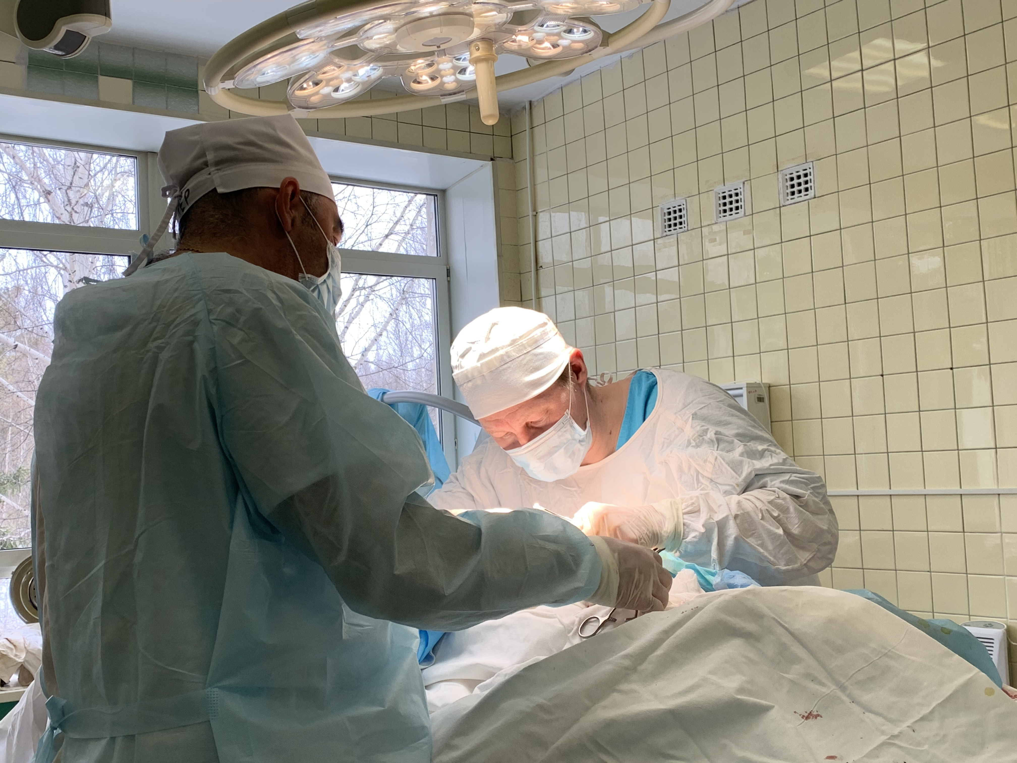 После тяжелейшей травмы тагильские нейрохирурги восстановили череп уральцу