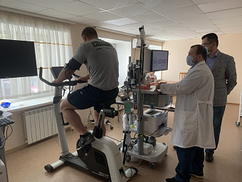 Главные специалисты региона по спортивной медицине напомнили всем приверженцам ЗОЖ, что спорт и алкоголь не совместимы