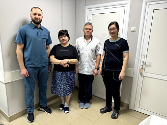 Первую симультанную операцию провели в Сысертской больнице
