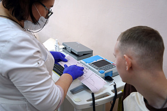 Свердловские центры здоровья оснастили современным медицинским оборудованием